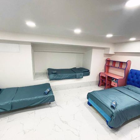 יירבאן Areva Hostel On Pushkin St. מראה חיצוני תמונה