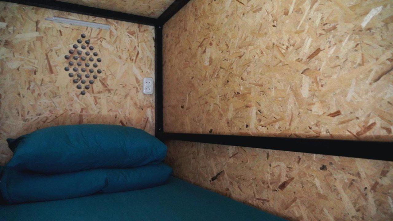 יירבאן Areva Hostel On Pushkin St. מראה חיצוני תמונה