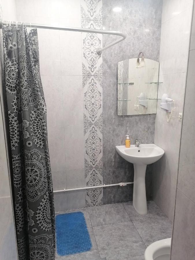 יירבאן Areva Hostel On Pushkin St. מראה חיצוני תמונה